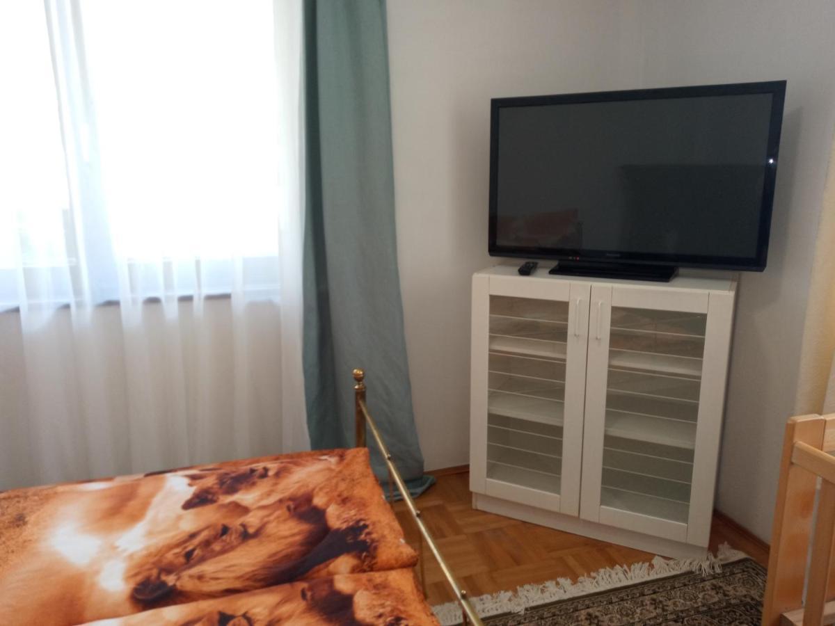 Luxury Eagle Apartman Budapest Exterior foto